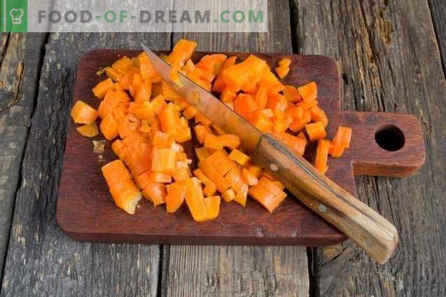 Пилешка салата с моркови и сирене