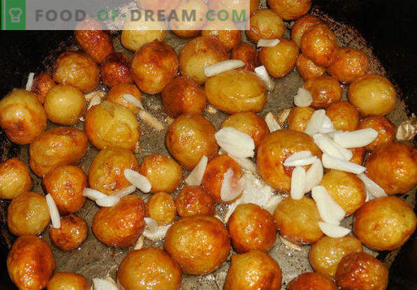 Как да се изпържи картофите в тиган със златна кора, лук, месо, гъби