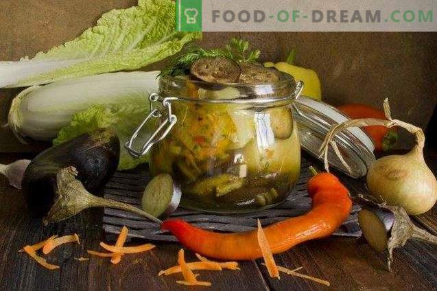 Зеленчукови блюда от пълнени чушки с патладжани за зимата
