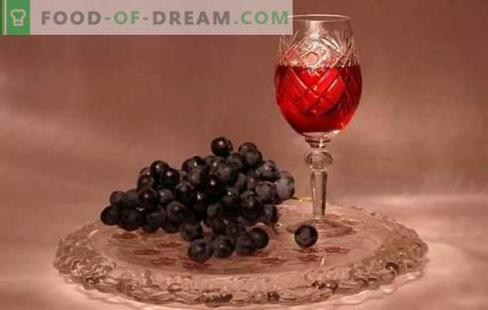 Тинктура от грозде у дома не е вино! Рецепти за ароматна и жива тинктура от грозде у дома