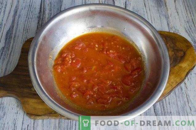 Пълнени чушки в доматен сос за зимата