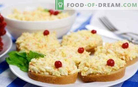 Най-популярната мезе е яйцата със сирене и чесън. Рецепти за различни ястия и сирена и чесън