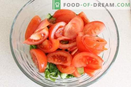 Салата от краставици и домати - витамини през цялата година