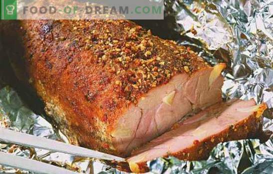 Свинско в пещ във фолио (стъпка по стъпка рецепта) е най-добрият начин да се готви месо. Свинско във фурна във фолио: цялото парче, със зеленчуци