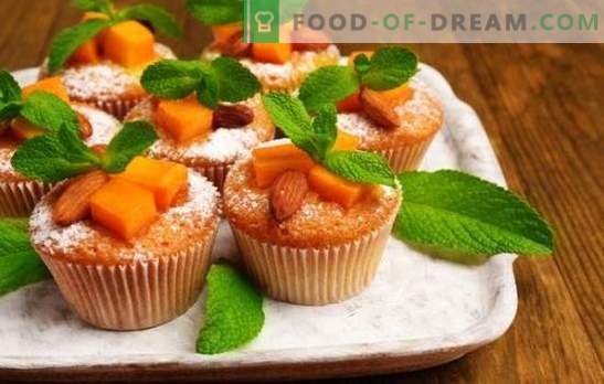 Тиквени кифли - слънчеви сладкиши! Рецепти за диетични, класически и десертни тиквени кифли