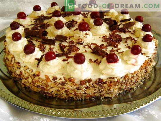 Подготвяме тортата у дома за нашия рожден ден (снимка)! Рецепти за различни домашно приготвени торти с снимки