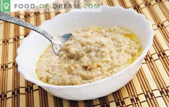 How to cook oat-flakes to make it tasty? Cook porridge on water, with milk, raisins, pumpkin, apples