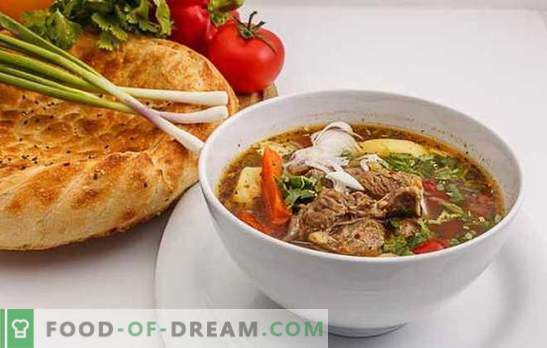 Shurpa на узбекски е печеливша версия на подхранващата гореща. Готвене с аромат, вкусна узбекска шурпа с агнешко, говеждо