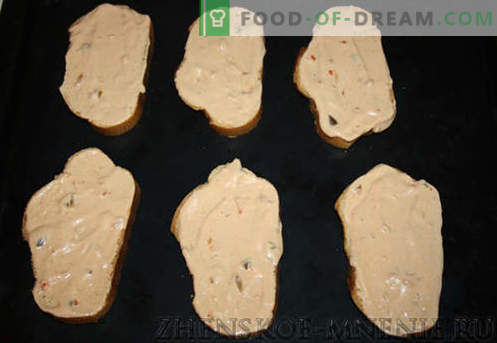 Горещи сандвичи - рецепта със снимки и описание стъпка по стъпка.