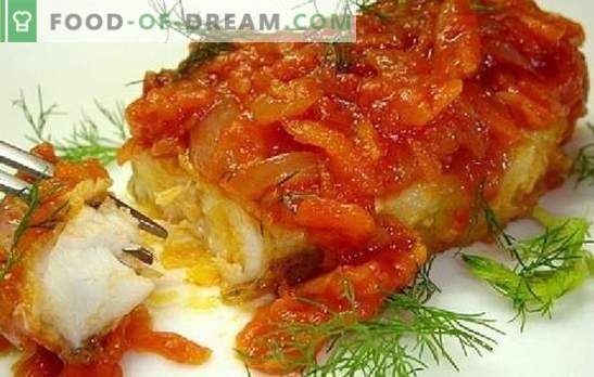 Риба с домати: под растителна „шуба“, заквасена сметана, сирене. Вкусни и прости рецепти от бяла и червена риба с домати